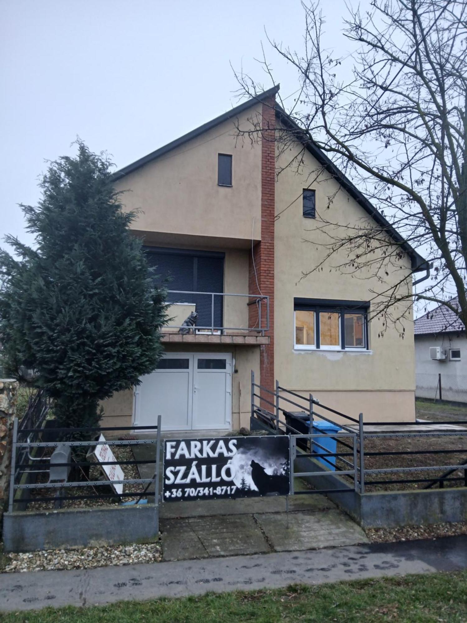 Farkas Szallas Barand Exterior photo